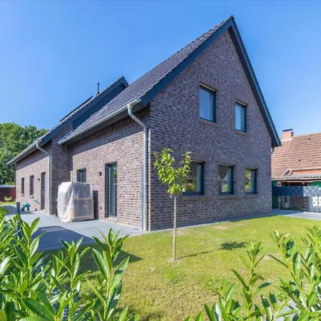 Ferienhaus Siedlerstrasse * Leer